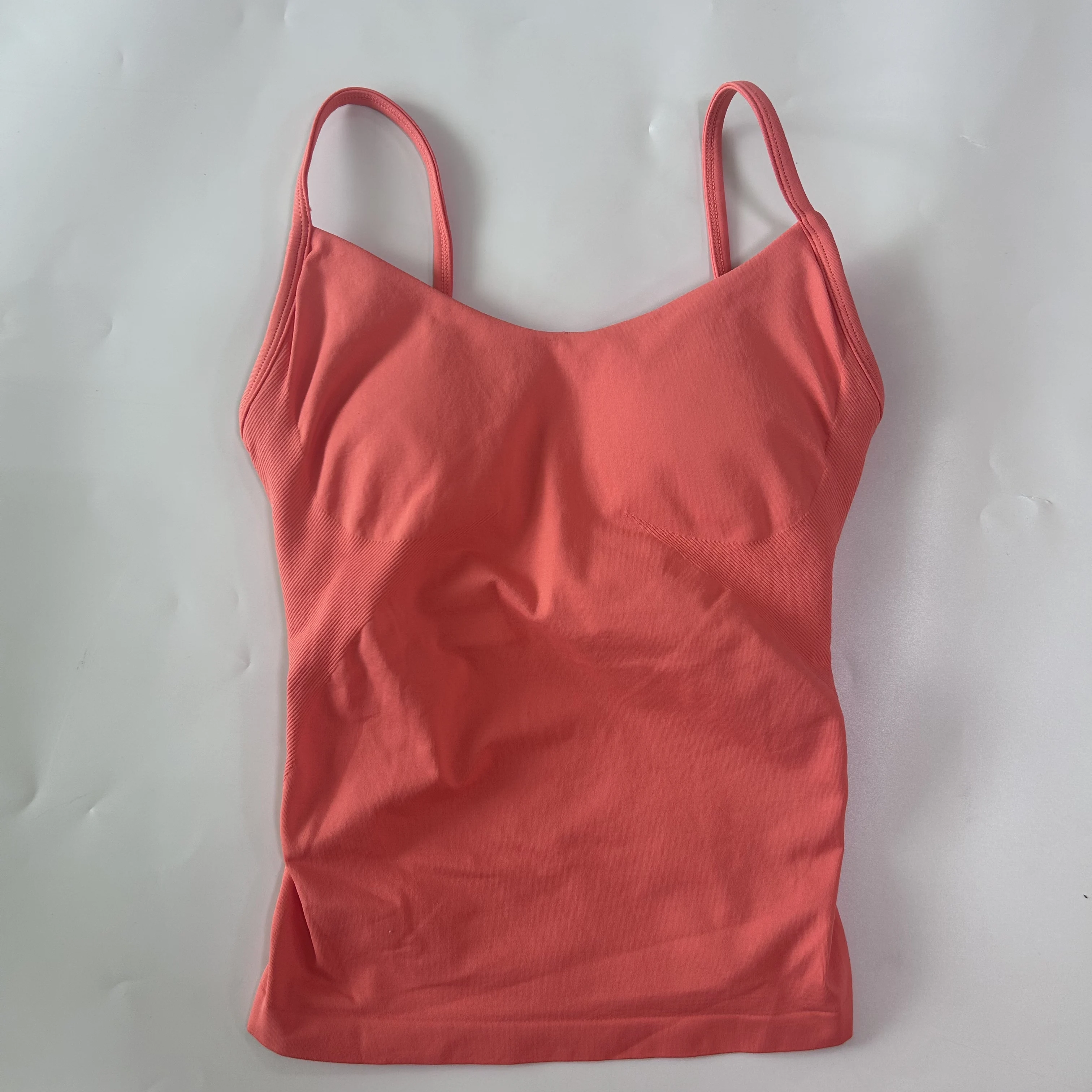 Pericic Damen-Top mit Rundhalsausschnitt, nahtloses, langes Sport-Top, Fitness- und Yoga-Oberteil mit integrierten BH-Einlagen, Lauf- und Trainingskleidung, Tanktop. – Detail 11