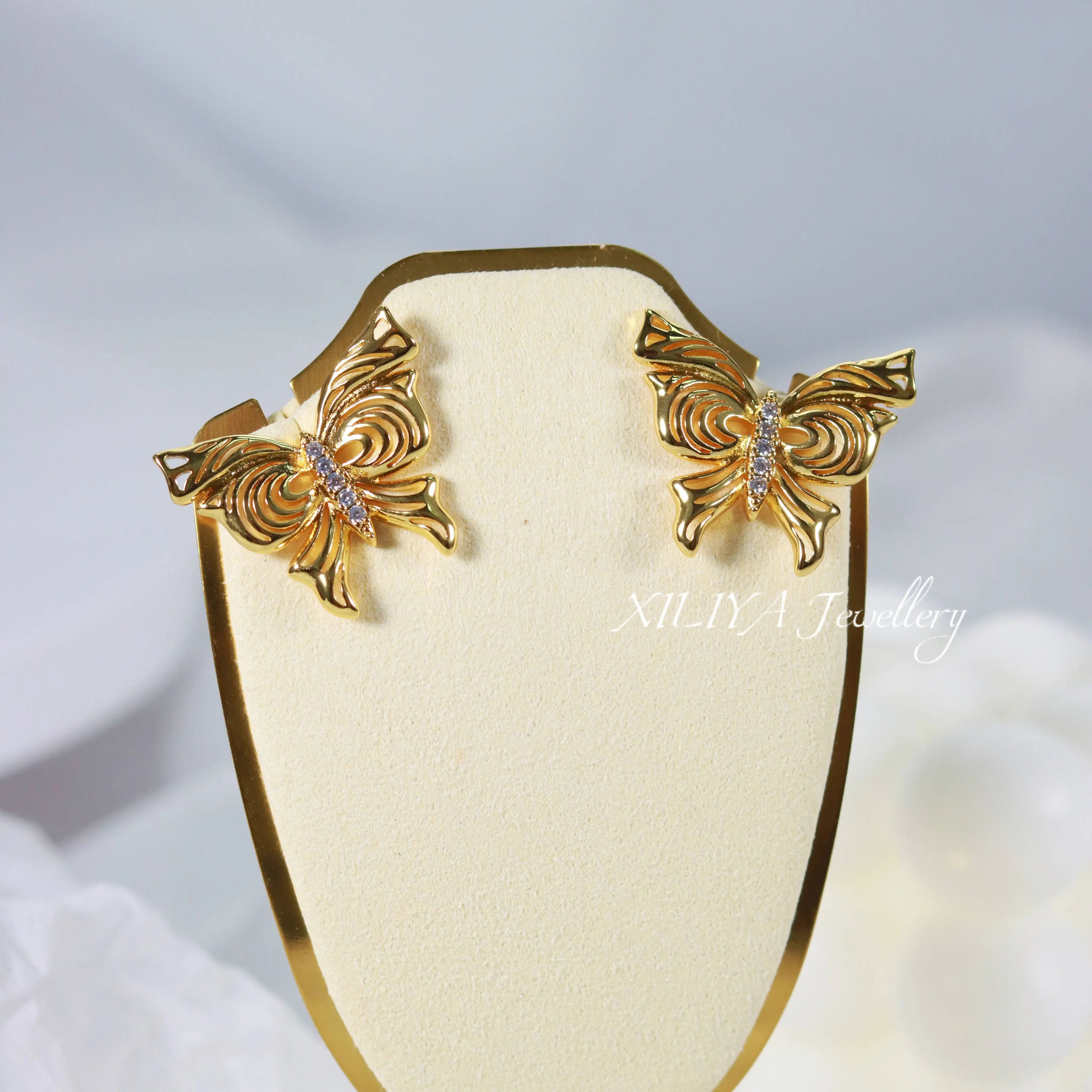 

Brass Gold Plated 5A Zirconia Butterfly Earrings Simple OL Style Versatile Women Fashion Accessories Jewellery
