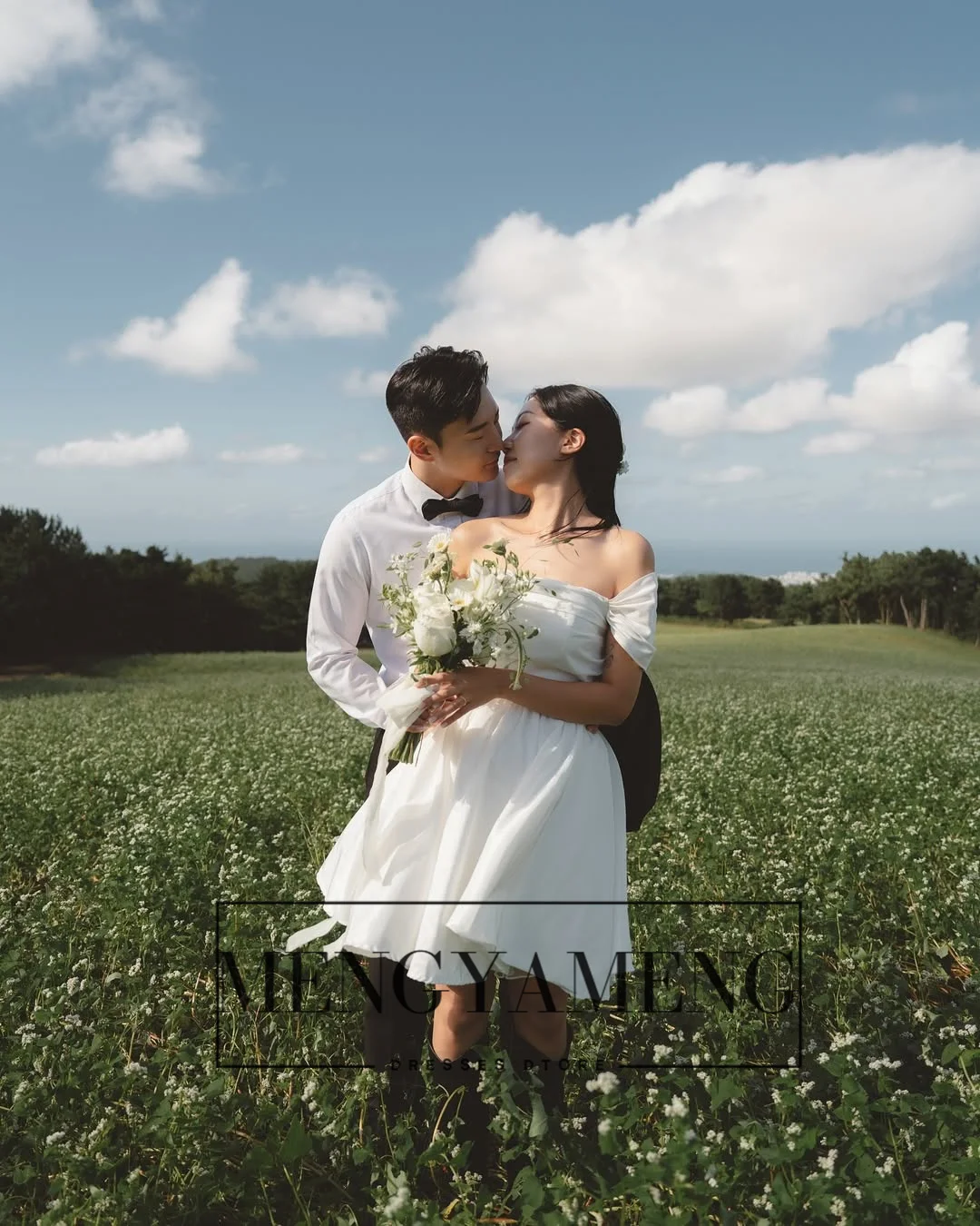 ZHUISHU Mini Korean Wedding Dresses Off the Shoulder Short Bride's Party Dress Customized A Line Taffeta Wedding Snap Gown