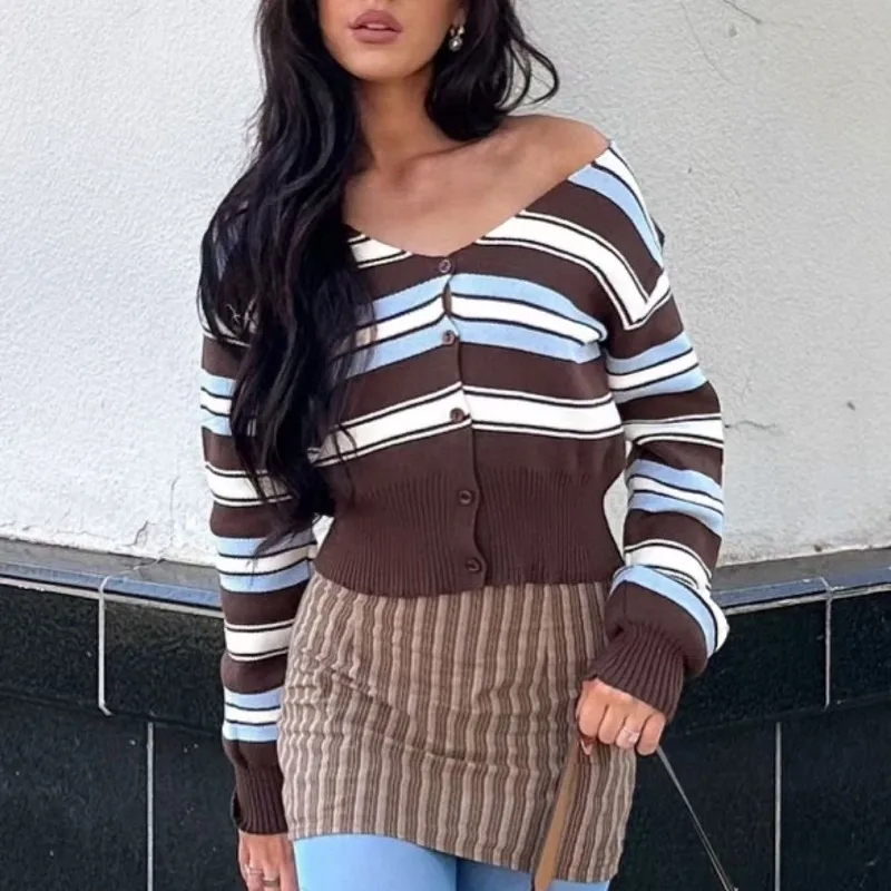 ทาเลนซ่า วินเทจลายถักเสื้อสเวตเตอร์ถักผู้หญิงแฟชั่นคอวีตัดกันเสื้อถักบางฤดูใบไม้ร่วงลำลองสตรีทแวร์ 2025 เสื้อกันหนาวหญิง