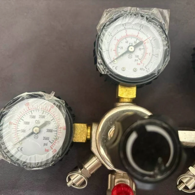 Craft beer carbon dioxide pressure gauge double brewer carbon dioxide decompression gauge stabilized foam less