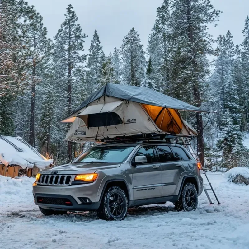 All-Season Windproof Waterproof PU3000mm Car Roof Tent SUV Oxford Fabric 2-3 Person Capacity Insulated Lining Sunroof Option