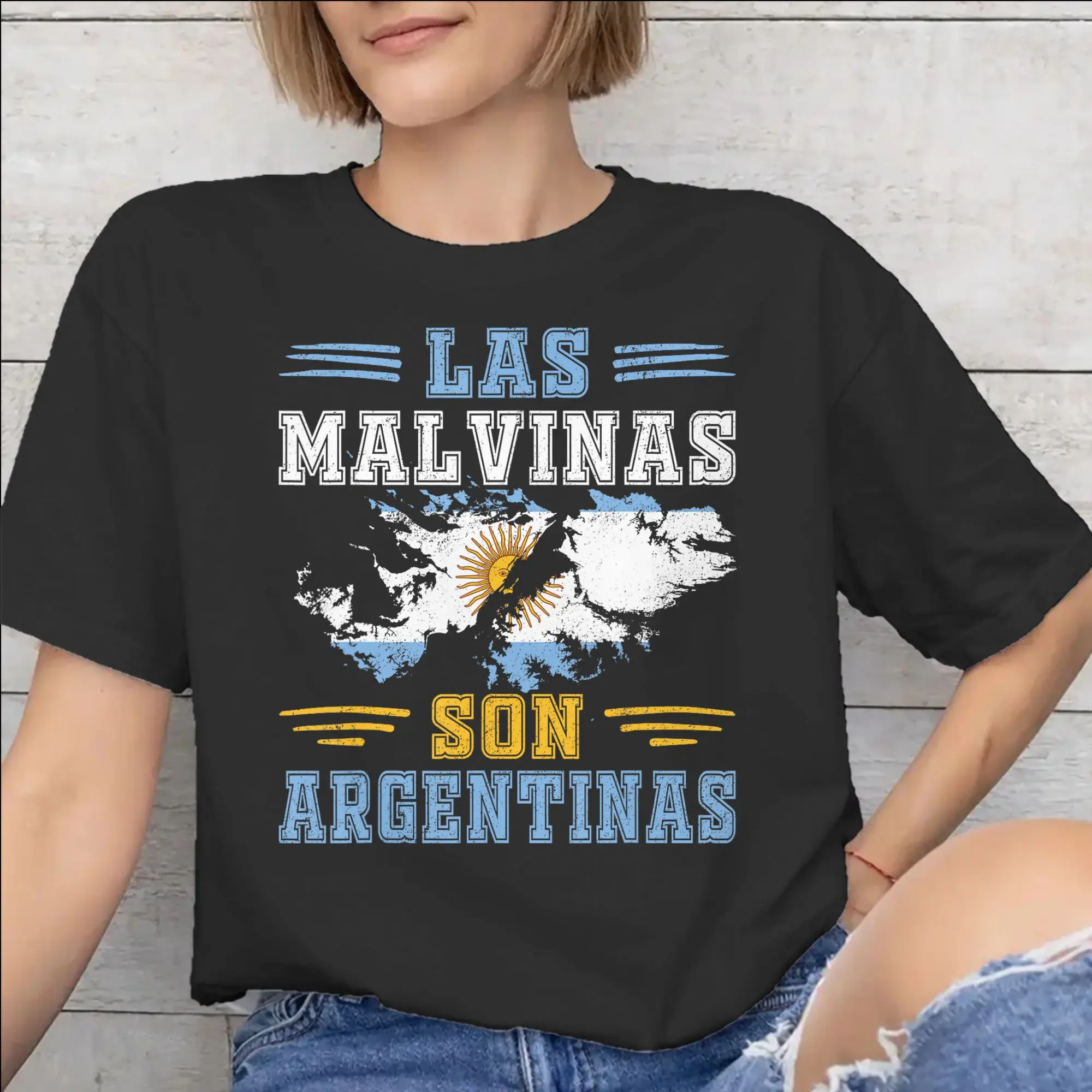 Мужская и женская футболка 