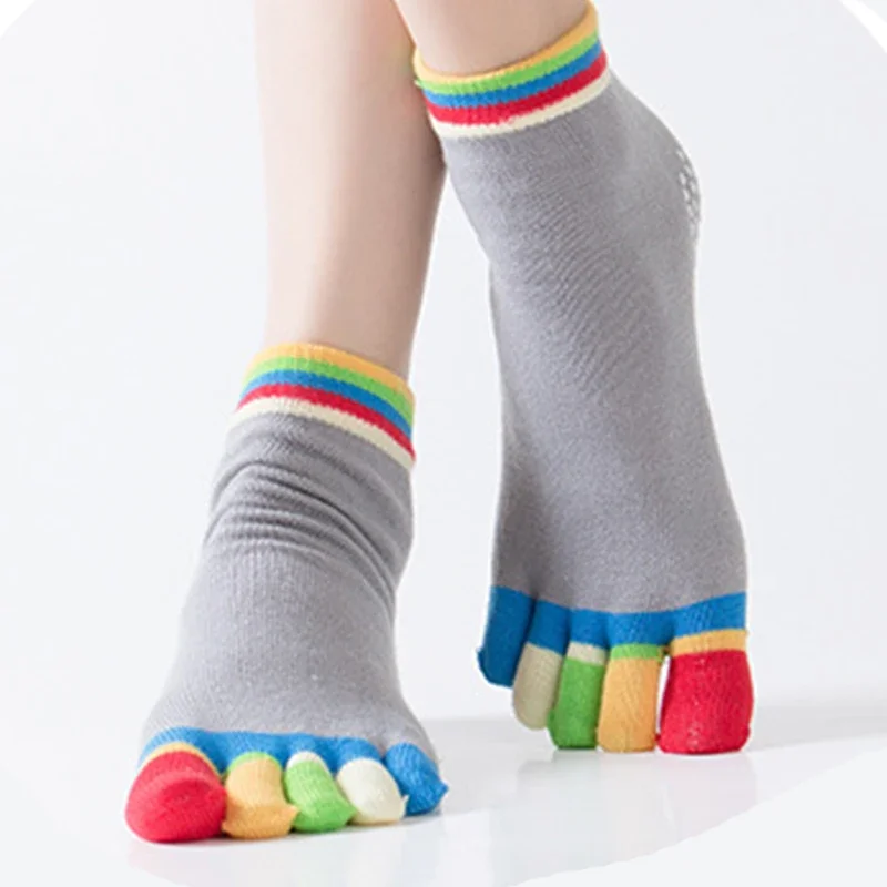 Women Sports Yoga Socks Anti-slip Five Fingers Silicone Non-slip 5 Toe Socks Ballet Gym Fitness Sports Cotton Socks