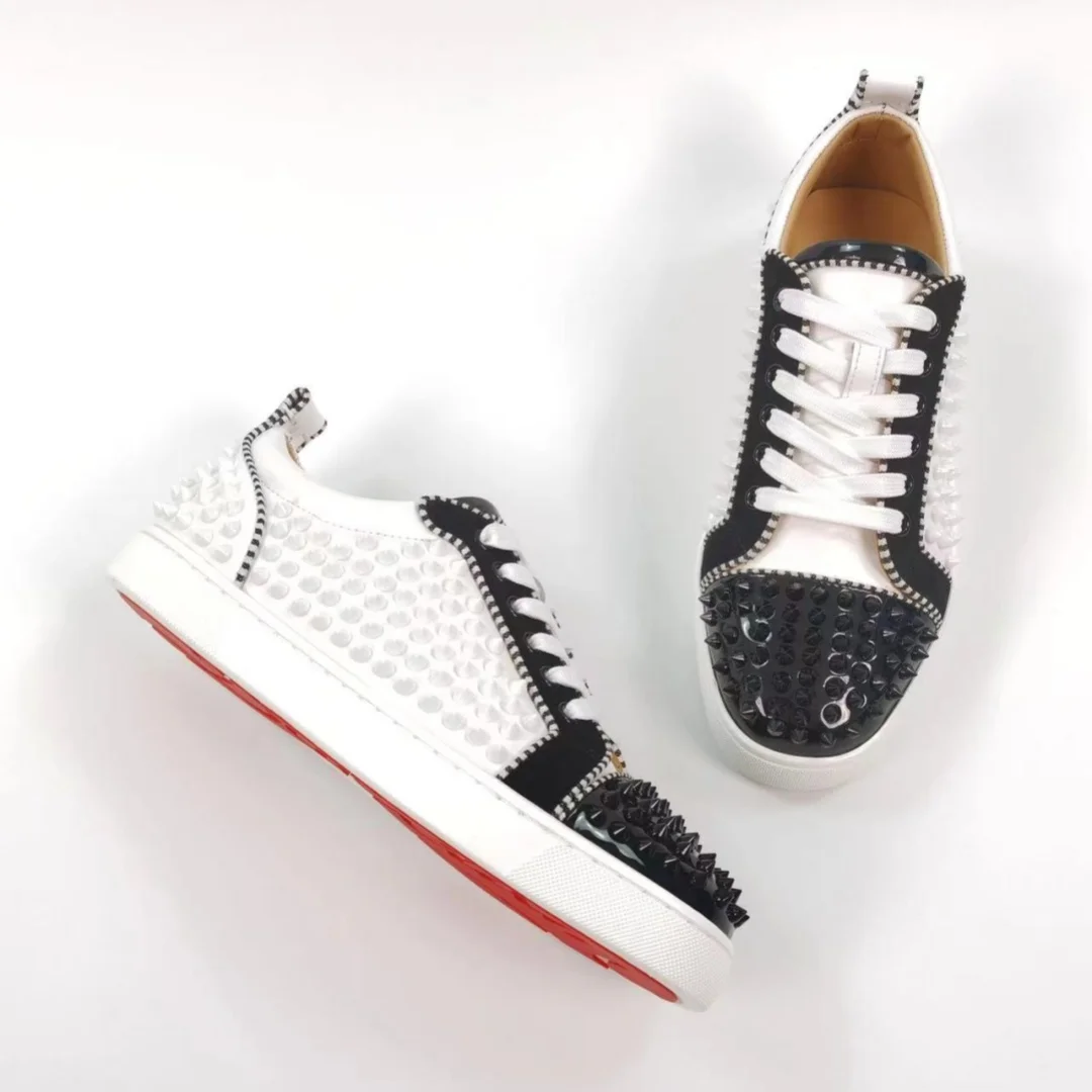 

Full Rivets Decorate Black Patchwork White Patent Leather Sneakers Unisex Women Men Lace-Up Flat Red Sole Casual Sports Shoes