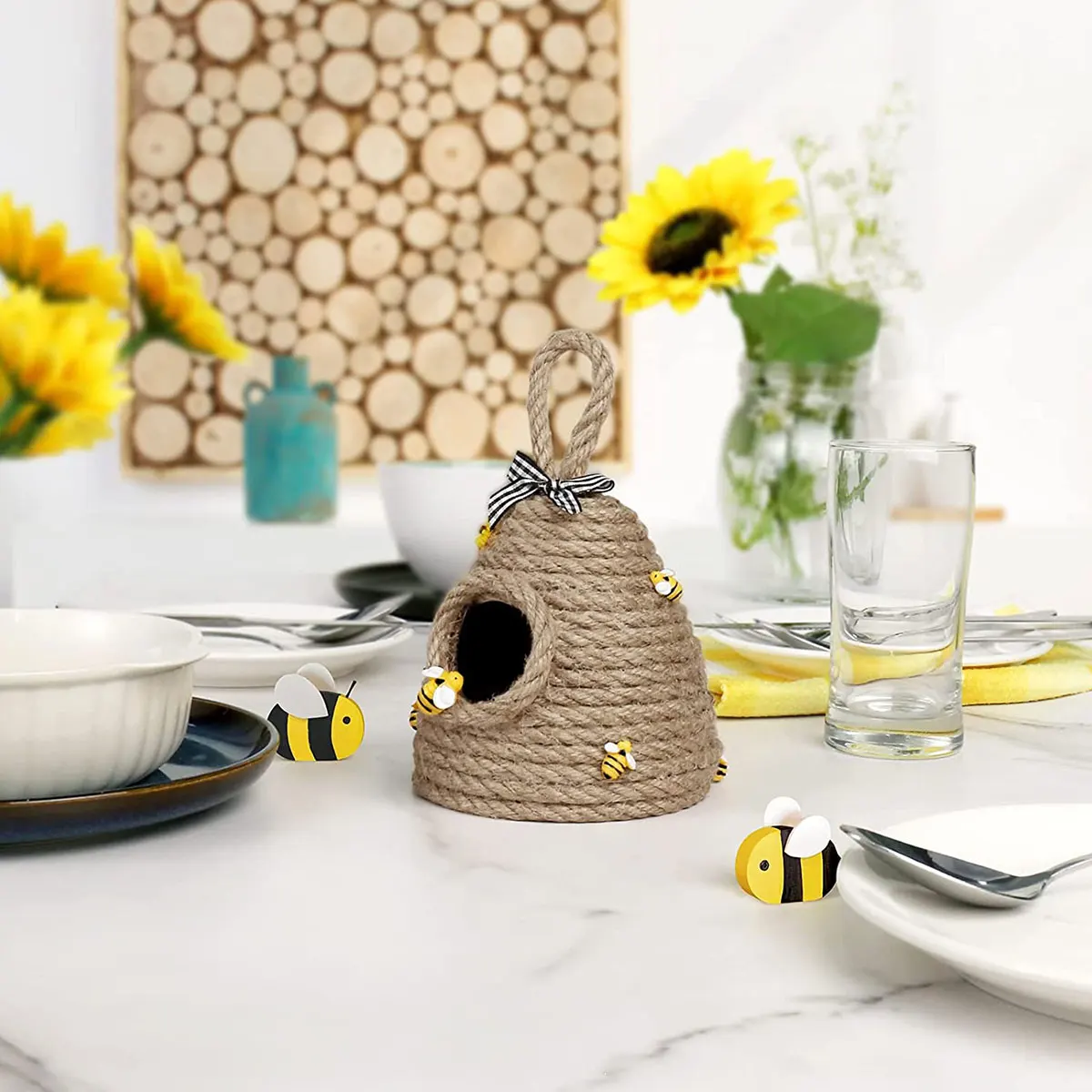 Beehive Decor Jute Hanging Bee Tiered Tray Decor Cute Handmade Honeycomb Decoration for Country Kitchen Bookshelf Garden