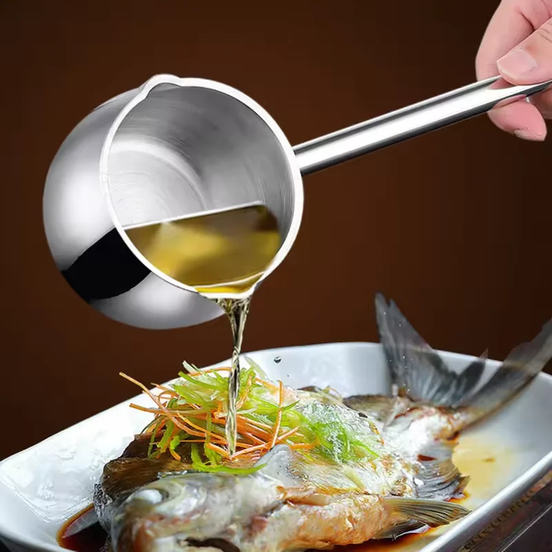 Stainless Steel Hot Oil Spoon with Extended Handle Anti-Burning and Anti-Splashing Small Pot for Oil Pouring Kitchen Tool