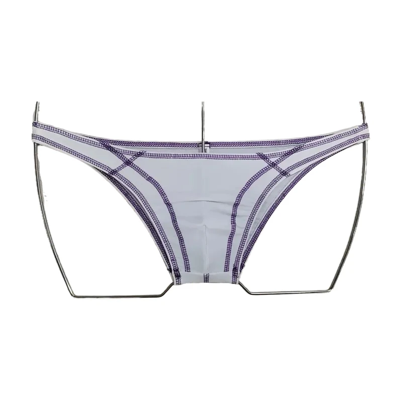 Men's Briefs Made Of Soft Silk Fabric Are Refreshing, Smooth, Soft And Sexy. Low-waisted Briefs