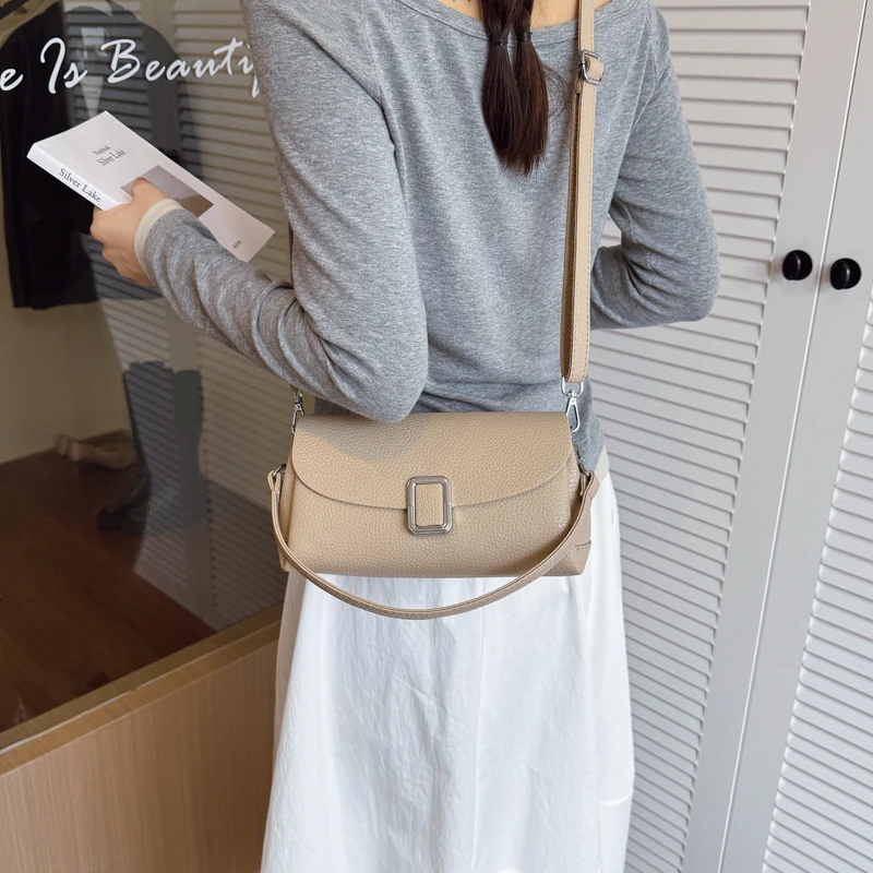 

Elegant Practical Diaper Bag Women's Luxury Crossbody Handbag Designer Leather Tote Minimalist Vintage Stylish Mother Bag
