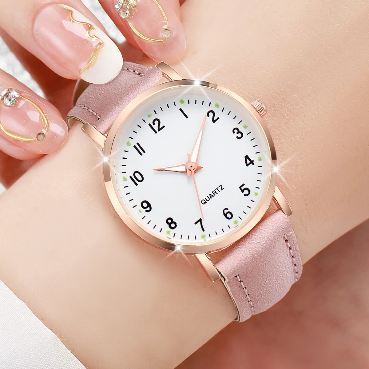 6PCS/Set Fashion Women\'s Watches Casual Arabic Dial Quartz Watch Ladies Leather Band Wristwatches(Without Box)