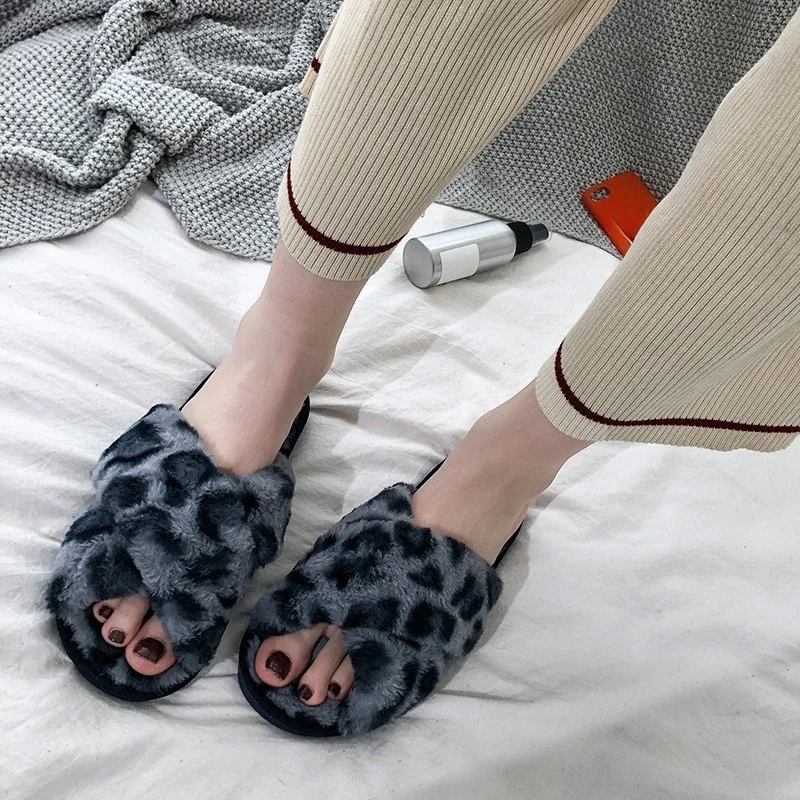 Women open-toe Leopard Print Plush Slippers Soft Warm Plush Slippers Indoor Outdoor Dormitory Winter Fluffy Slippers Ladies - view 6