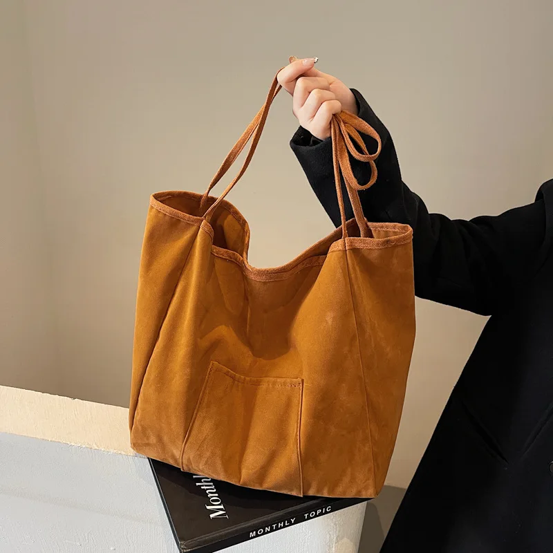 

Large-capacity frosted shoulder bag Commuting Mini Shoulder underarm chain detail Pouch New Simple elegant Women's underarm bag