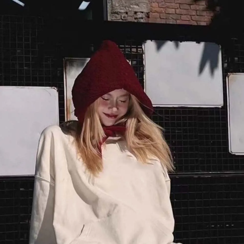 شخصية رقيق السنة الجديدة قبعة حمراء بلون مكافحة البرد الشتاء أفخم قبعة قبعة دفئا سدادات حماية الأذن قبعة الهدايا