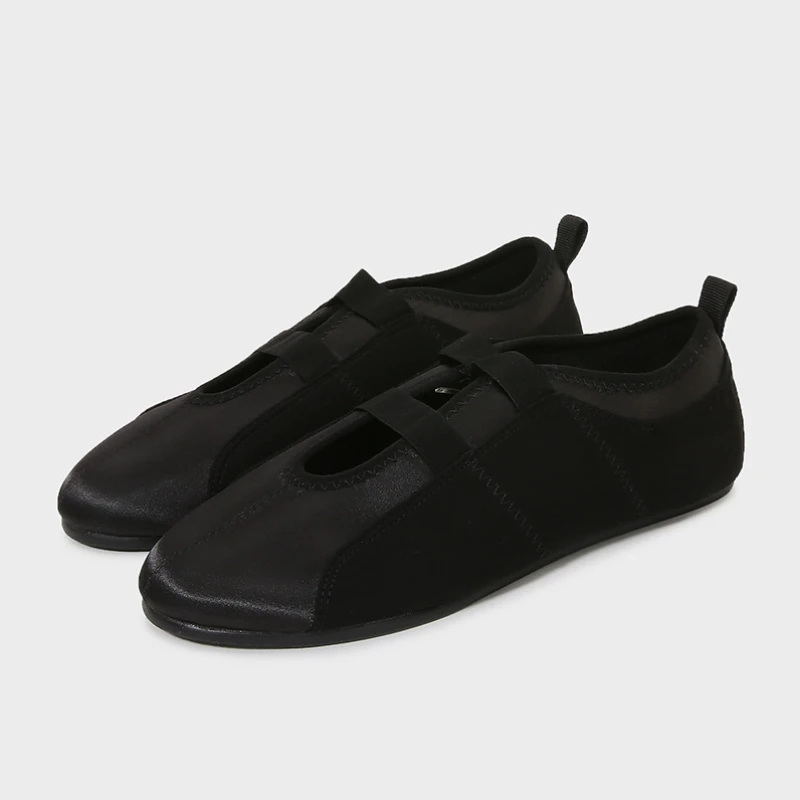 2026 Luxury Brand Designer Women Ballet Flats Breathable Soft Silk Slip on Leisure Ladies Loafers Outdoor Walking Female Shoes