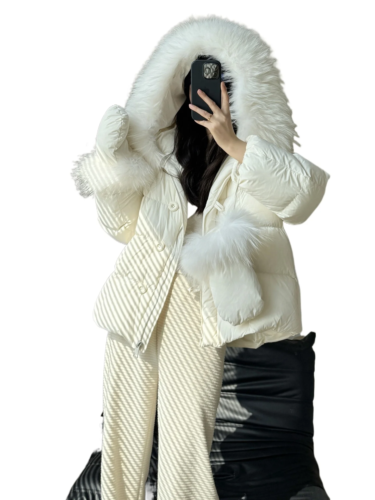 

Ruixue welcomes winter 2025 winter new hooded raccoon hair big fur collar short 90 white goose down jacket women