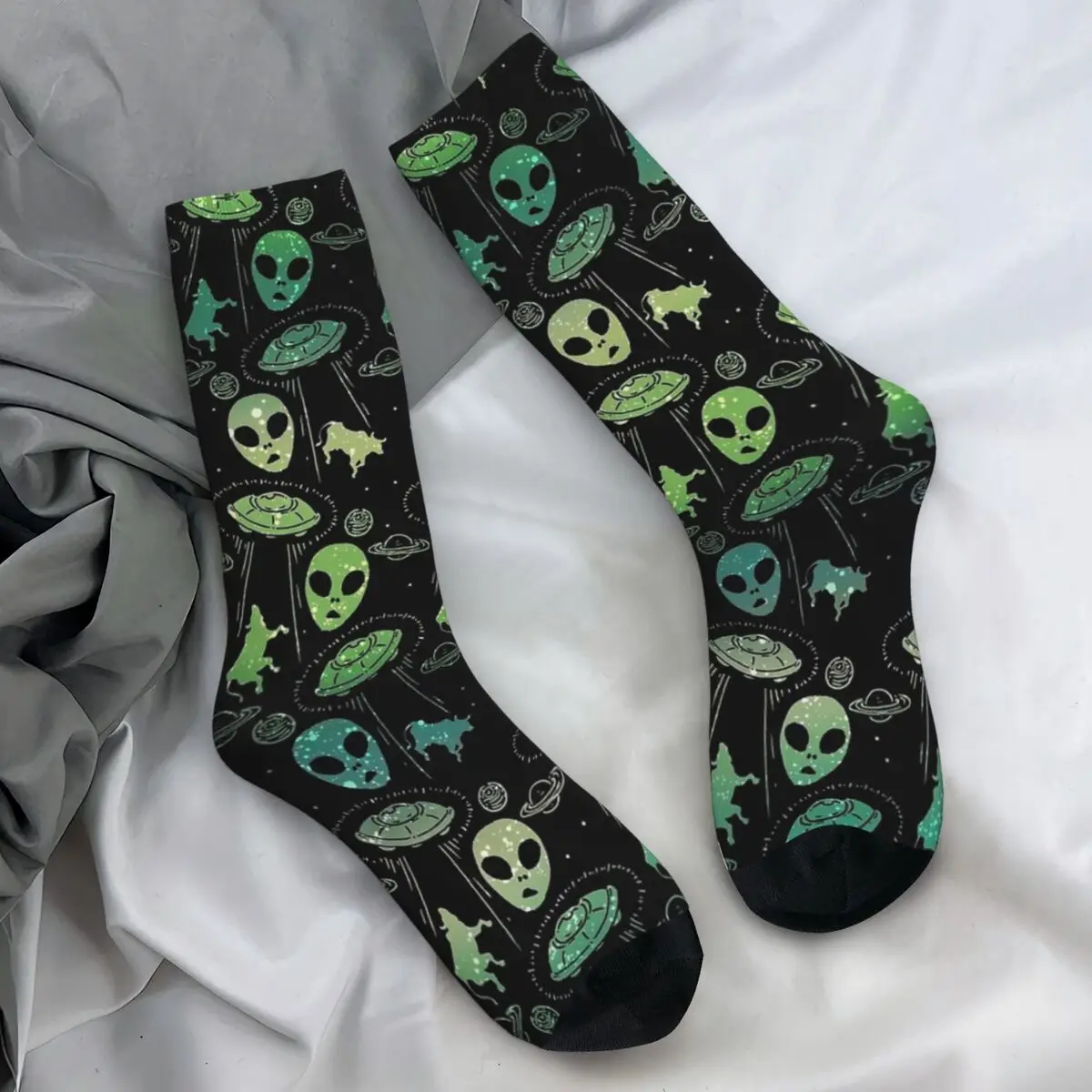 Aliens And UFOs Pattern Socks Magic Gothic Stockings Autumn Anti Sweat Unisex Men Socks Quality Graphic Climbing Socks