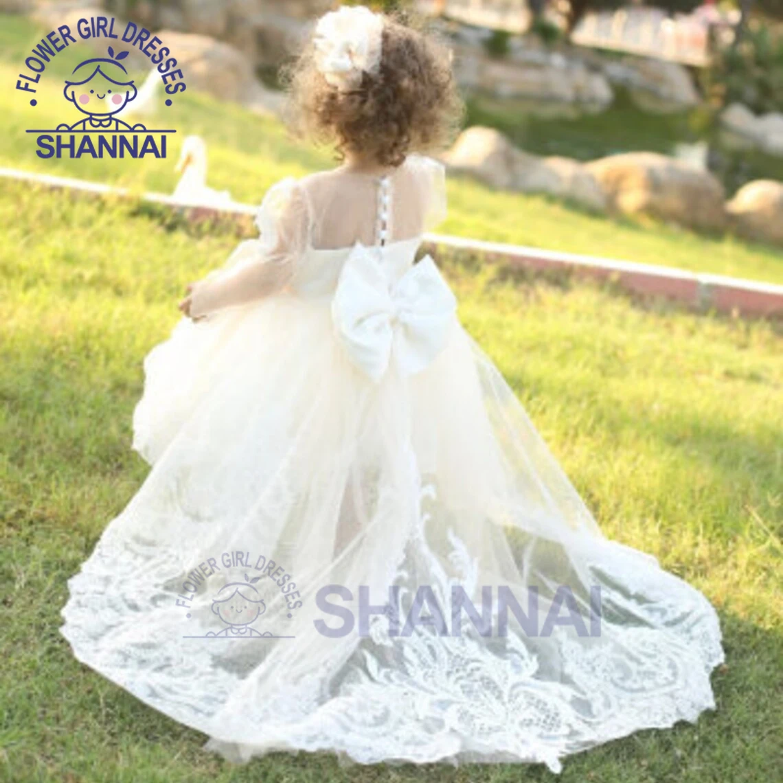 White Lace Long Sleeve Flower Girl Dresses with Trailing for Wedding Baby Girl Birthday Communion Party Special Occasion Gown