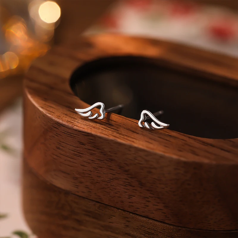 Silver Color Minimalism Rabbit Wing X Shaped Stud Earrings for Women Cute Versatile Earring Daily Jewelry Accessories Gift