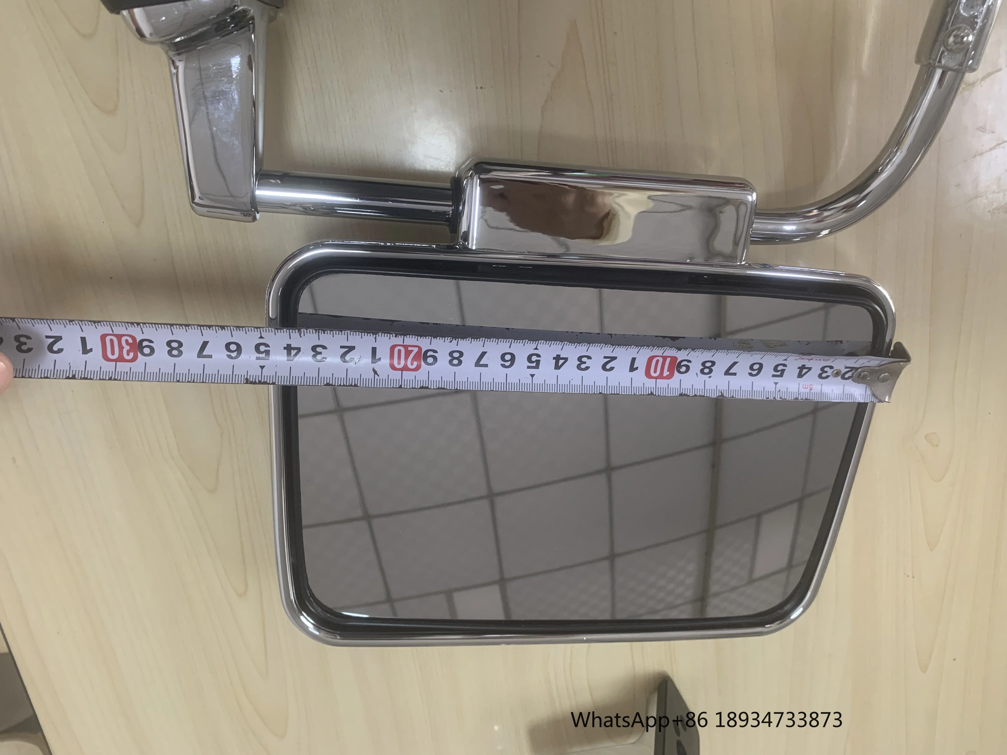 Suitable for Nissan Patrol Y60 Car Rearview Mirror Cloud Leopard YB2030 Car