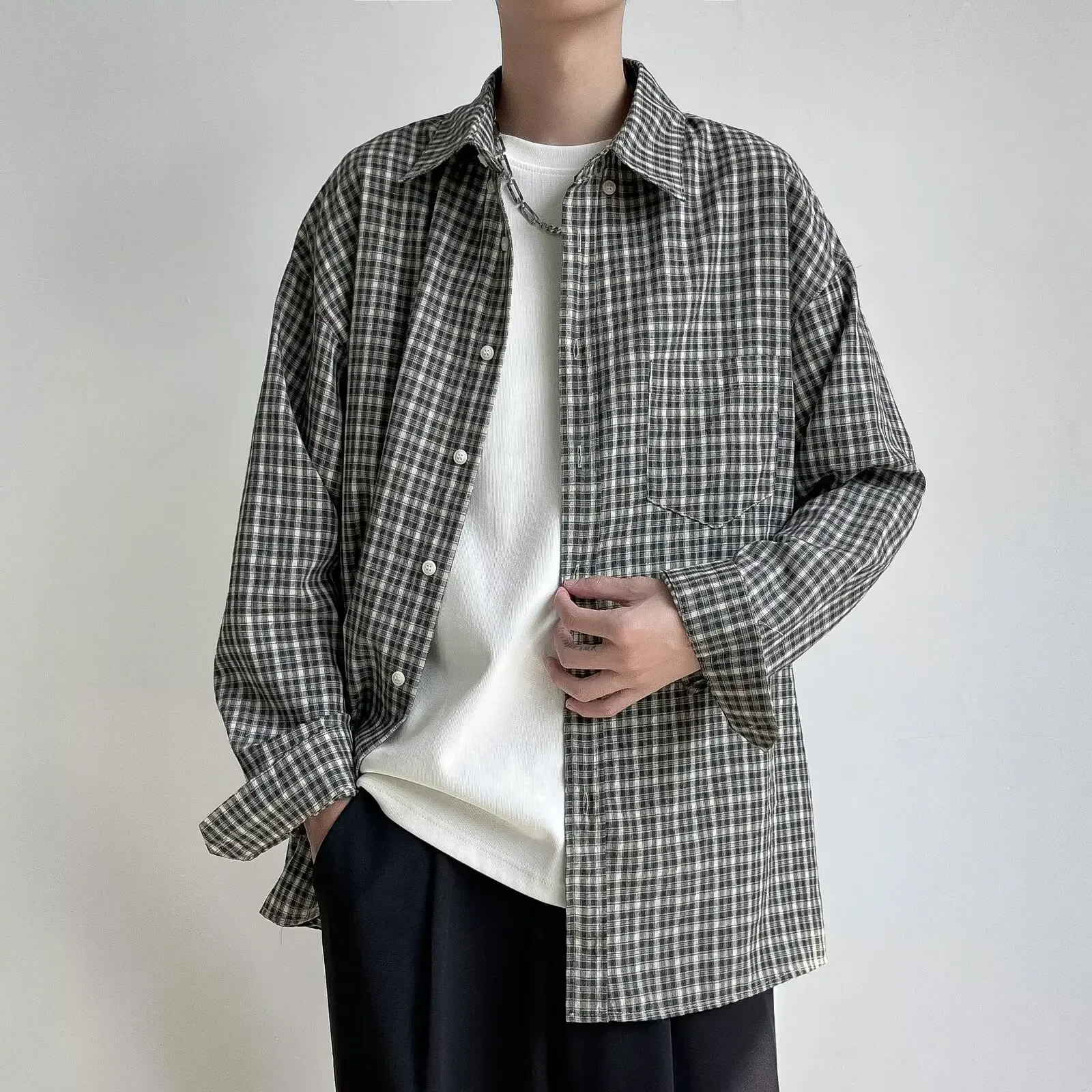 Japanese Retro Checkered Long Sleeved Shirt For Men Autumn Korean Fashion Casual Loose Fit Men's Shirt Coat Y2k Streetwear