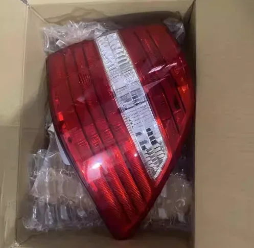 Car Tail Light Rear Brake Light Reverse turn signal Lamp for Lexus LS430