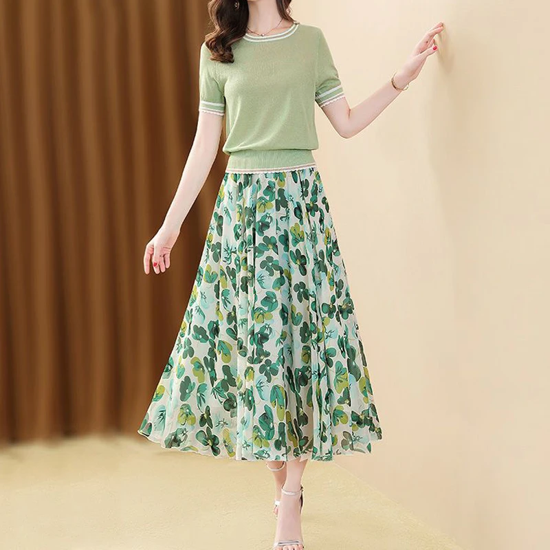 Two Piece Set Women Outfit 2023 Trendy Bright Silk Patchwork Short Sleeve Knitted T Shirt Floral Print Elegant Long Skirts Ropa
