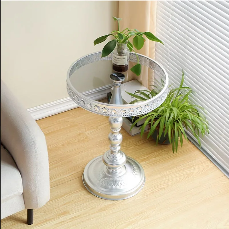 Modern Minimalist Iron Frame Tempered Glass Corner Small Round Side for Balcony Bedroom Bedside Coffee