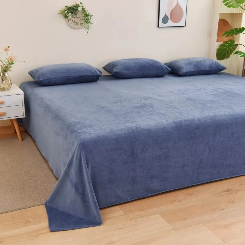 Zimowe ciepłe grube pluszowe aksamitne płaskie prześcieradło w jednolitym kolorze Duży rozmiar Miękkie flanelowe prześcieradło 350x245cm Nie obejmuje poszewki na poduszkę — zdjęcie 3