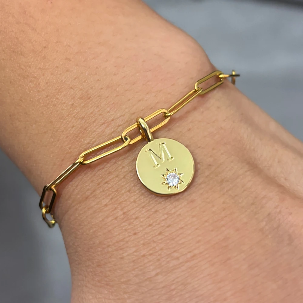 

Copper Zircon Capital Letter Carved Charm Bracelet Gold Color Initial Alphabet Square Chain Name Arm Cuff Jewelry Wholesale