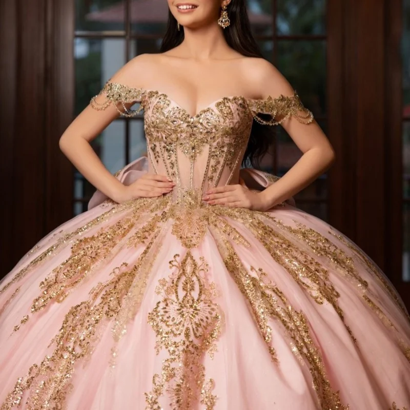

Champagne Gold Quinceanera Dresses Off the Shoulder Glitter Crystal Decal Bow Long tail Vestidoe 15 Quinceanera Customize