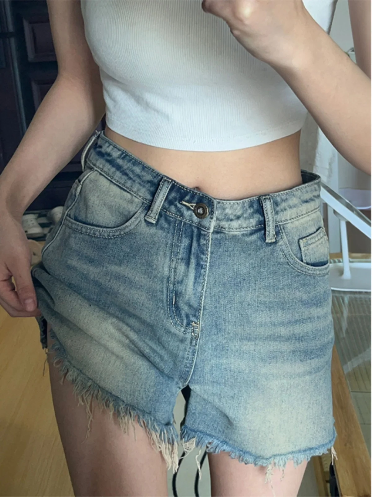 

High Waist Wide Leg Short Jeans Women's Summer plus Size Conceal Meaty Frayed Denim Shorts Slimming Hot Pants Casual Pure Color