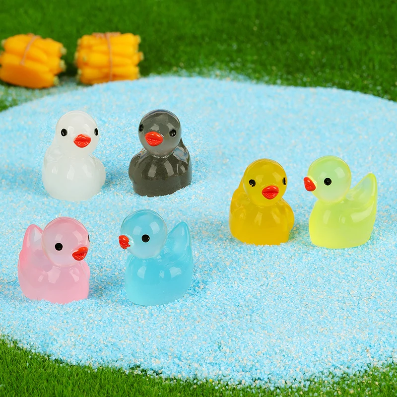 1pcs Mini Yellow Ducks Luminous Ornament Miniature Figures Tiny Duck Micro Fairy Garden Landscape Garden Home Decor