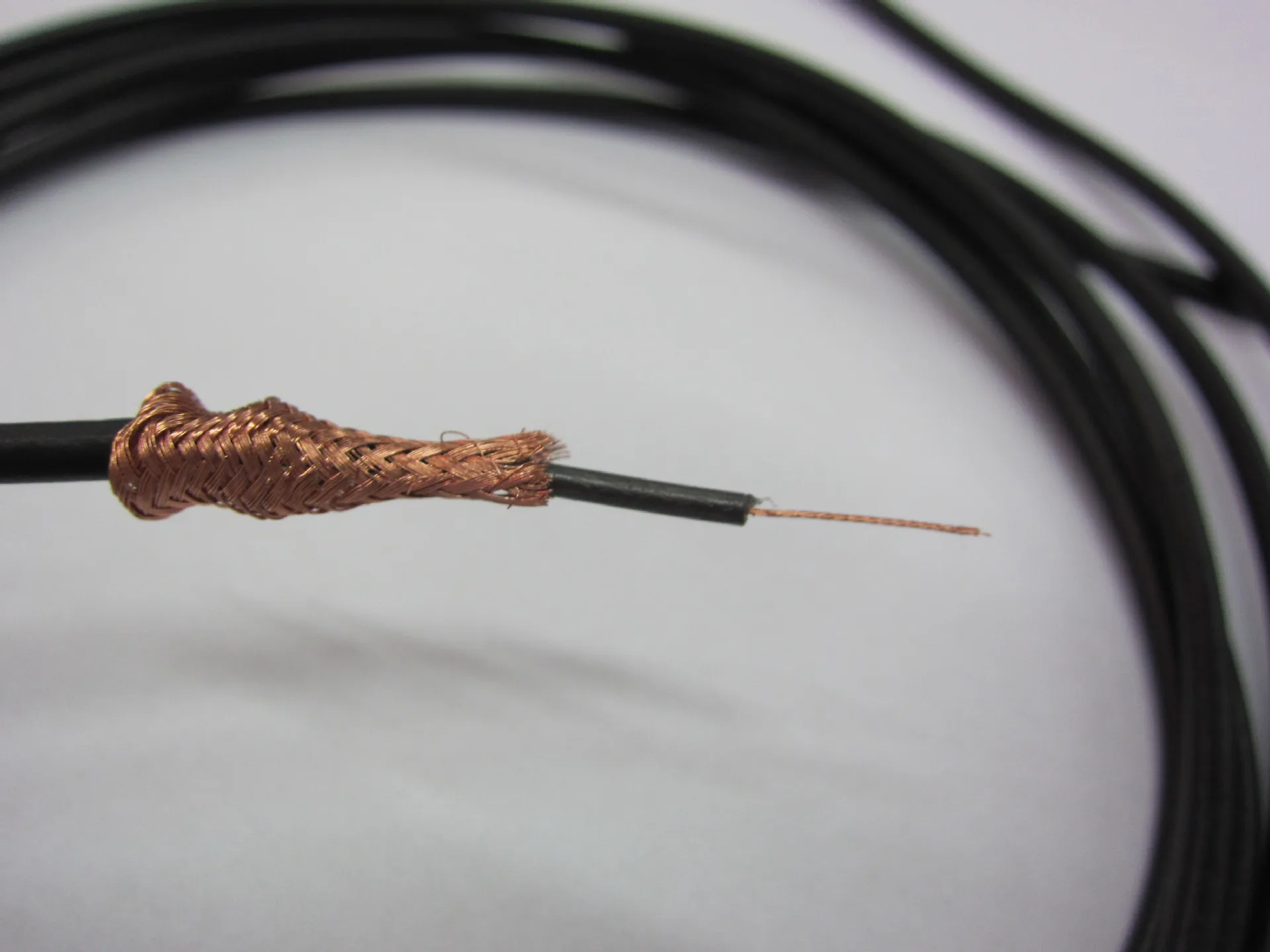 Length 1M Low-Noise…