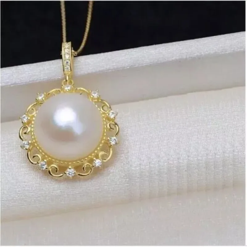 Gorgeous AAAA 12-13mm South Sea White Rivet Pearl Pendant Necklace 18 