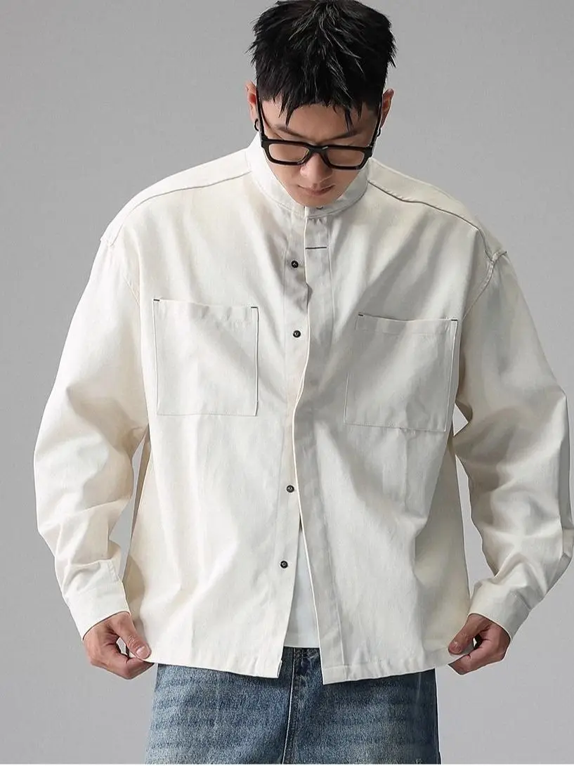 

Retro Japanese Sle Long Sve irt Loose Drapey Button Decorated Neutral ape Men's Women's Outerwear Spring 2026