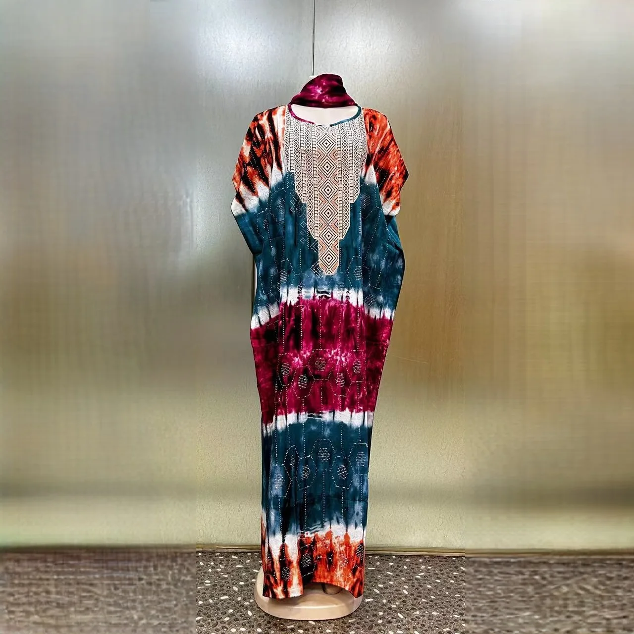 2025 Новый модный и элегантный большой шарф Hot Style Hot Diamond Европейский и американский свободный повседневный дышащий Ближневосточный Bubu Африканский принт женское летнее хлопковое платье