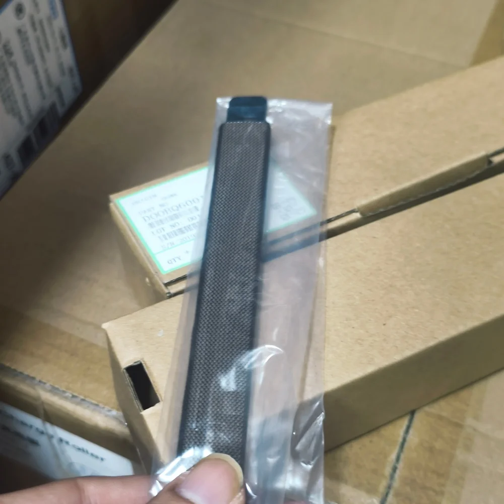 

1PCS ORIGINAL Oil Application Pad for Ricoh MP2554 3054 3554 4054 5054 6054 2555 3035 3555 4055 5055 6055 Fusing Pad