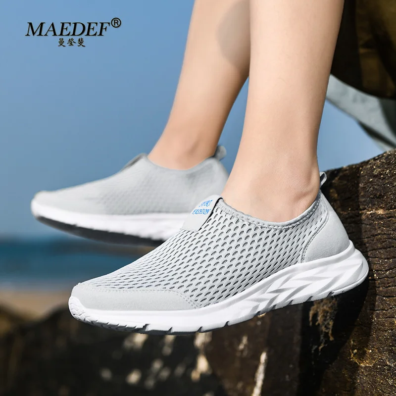 MAEDEF Scarpe da uomo Tennis Scarpe da ginnastica da corsa Slip on Mesh Scarpe casual da uomo Vendita Sport all'aria aperta Sneaker da donna Coppie Scarpe basse