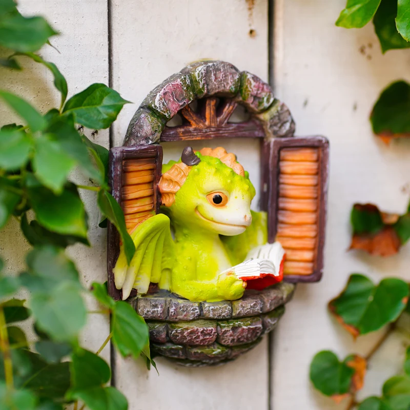 

Cute Cartoon Dragon Wall Hanging Garden Ornaments Outdoor Courtyard Dinosaur Dolls Balcony Kindergarten Wall Landscaping Crafts