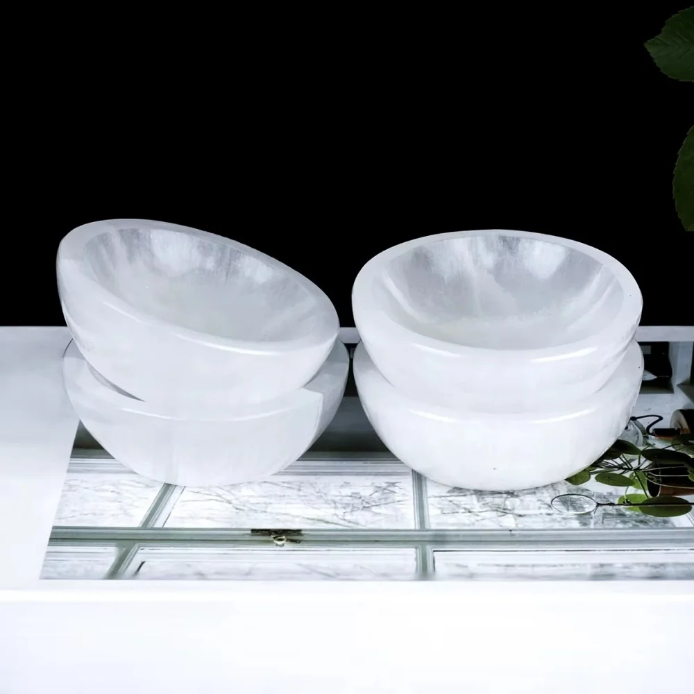 Natural Selenite Bowl Crystal Handicraft Healing Stone Divination Tool White Crystal Bowl Home Decoration view 4