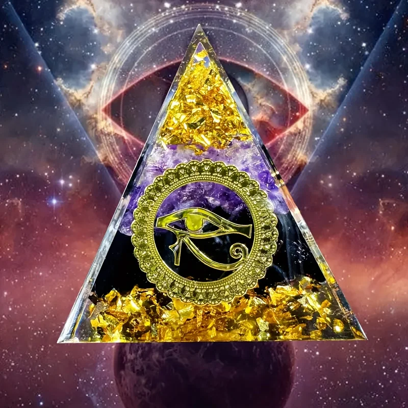 Una pirámide de Oggen de cristal, pirámide de Oggen de ojo egipcio, pieza decorativa de pirámide de cristal púrpura de obsidiana, decoración de escritorio de oficina