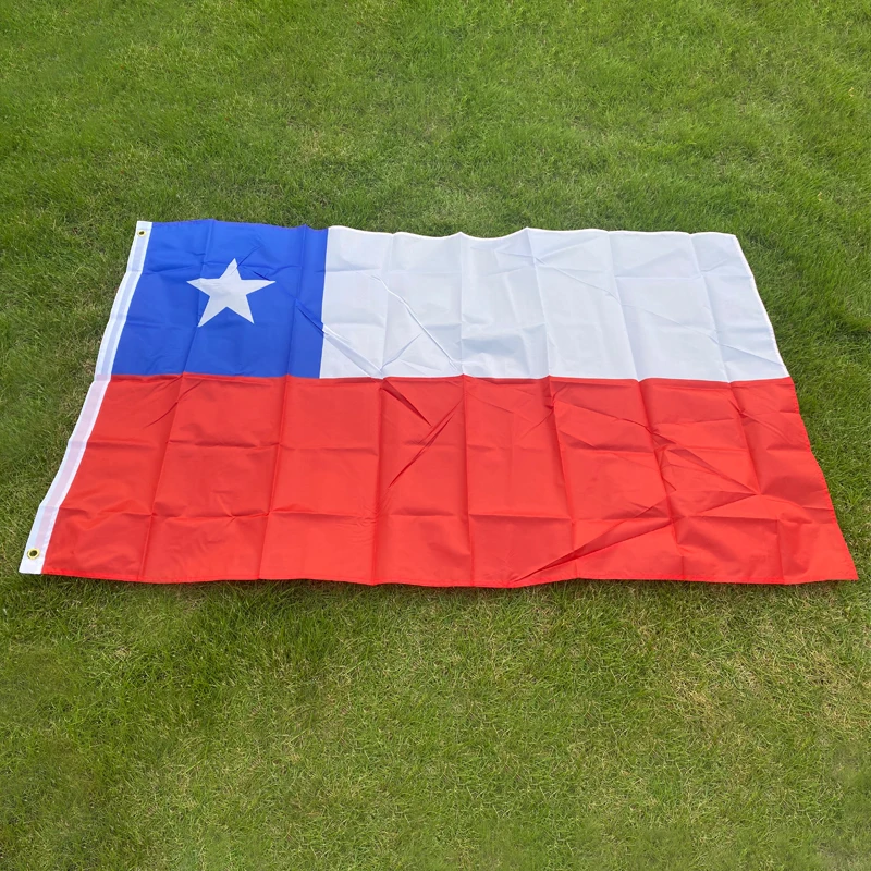 Aerlxemrbrae flag 90*150cm Chile Flag 100% Polyester Banner with 2 Grommets for Hanging