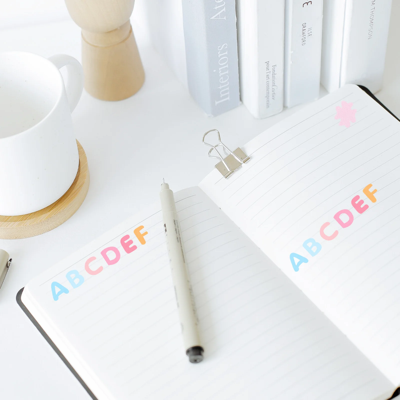 8 ورقة الأبجدية ملصق ديكور دقيق DIY الديكور سجل القصاصات القرطاسية ملصقات الإبداعية مذكرات الديكور المحمولة DIY بها بنفسك