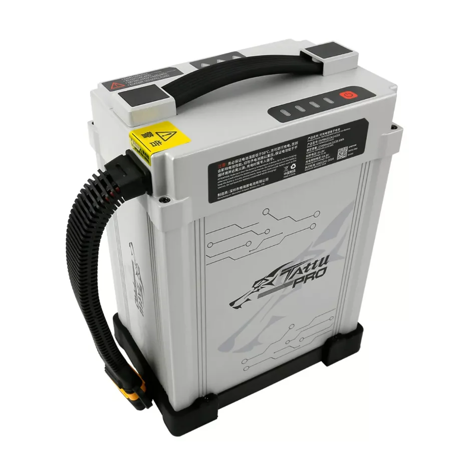 

Аккумуляторная батарея Tattu Pro 22000 мАч 44.4В 25C 12S1P Lipo Smart с разъемом AS150U-F