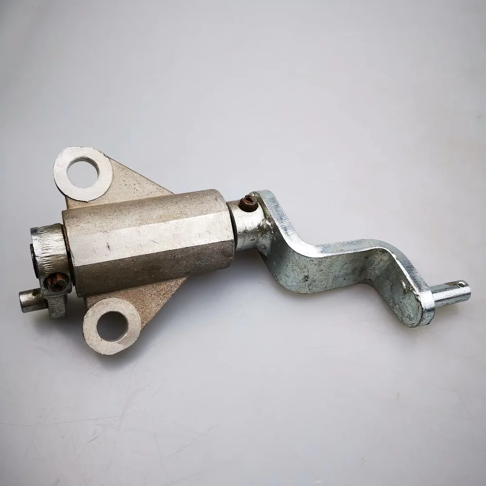 Spare Parts 6MT Shift Cable Bracket C00037118 for SAIC MAXUS T60