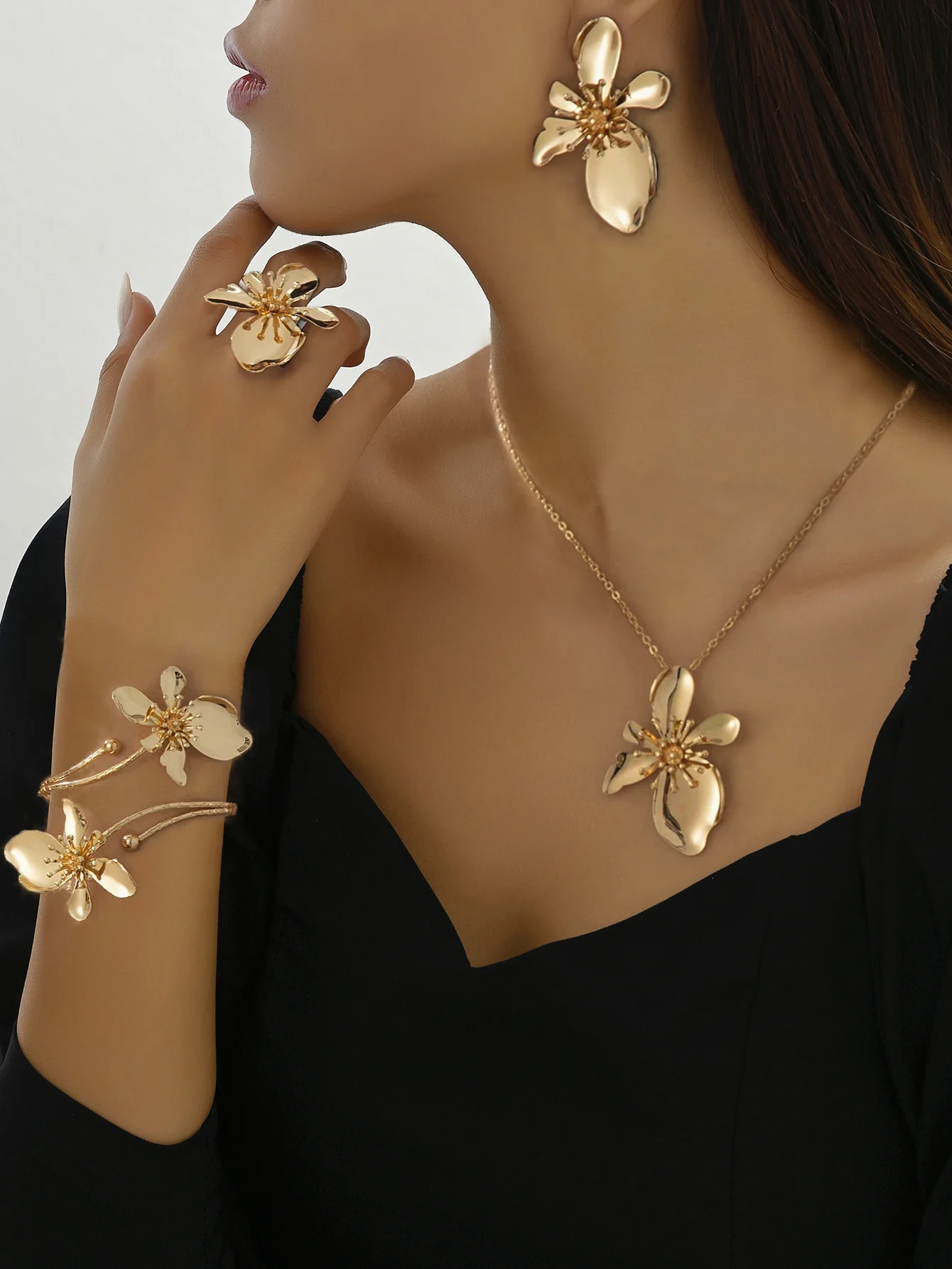 

Винтажный набор украшений Ele: браслет, кольцо, серьги, колье для женщин, особый персонализированный подарок, индивидуальная упаковка