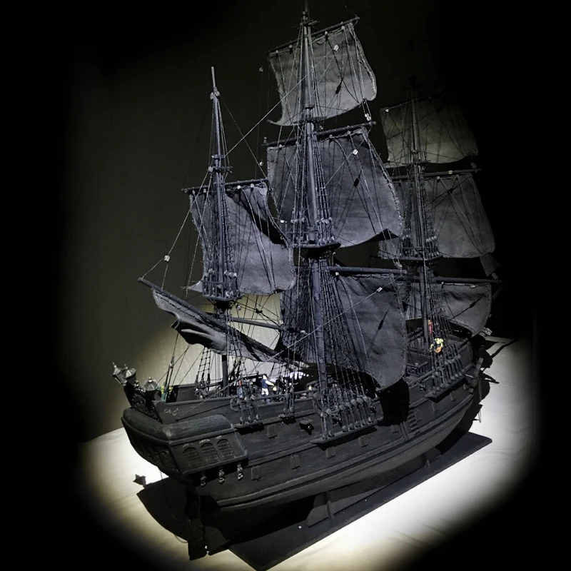 2022 Black Pearl Black Pearl Model Ship Material Model DIY Scene Ship Model Assembly