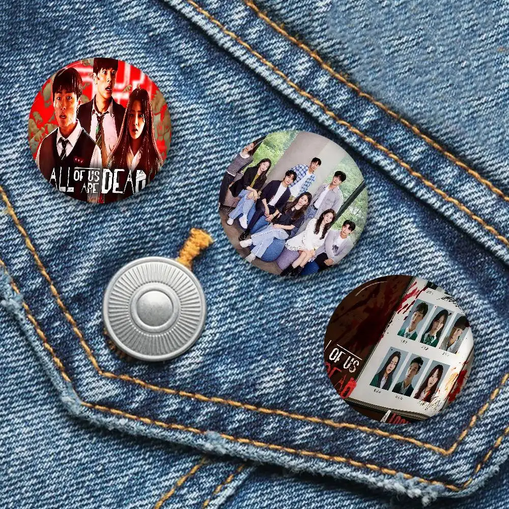 TV All Of Us Are Dead Cartoon Brooches Anime Badge Round Handmade Brooch Lapel Pins Jewelry for Backpack Clothes Gifts