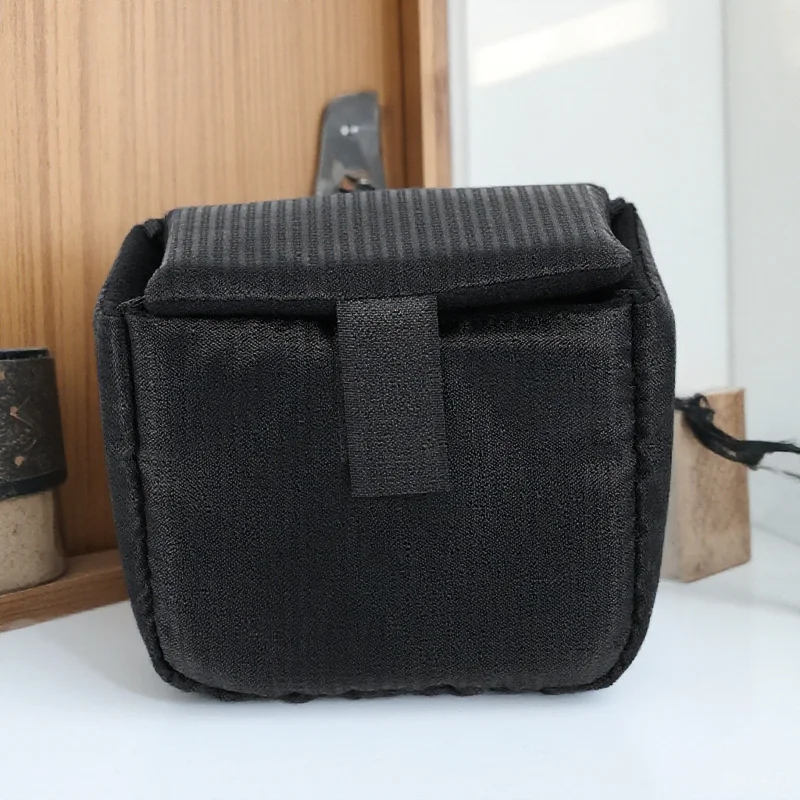 

Portable Lens Case Pouch Shockproof Waterproof Camera Lens Bag Thickened Protection for Card Data Cable Flash Photography