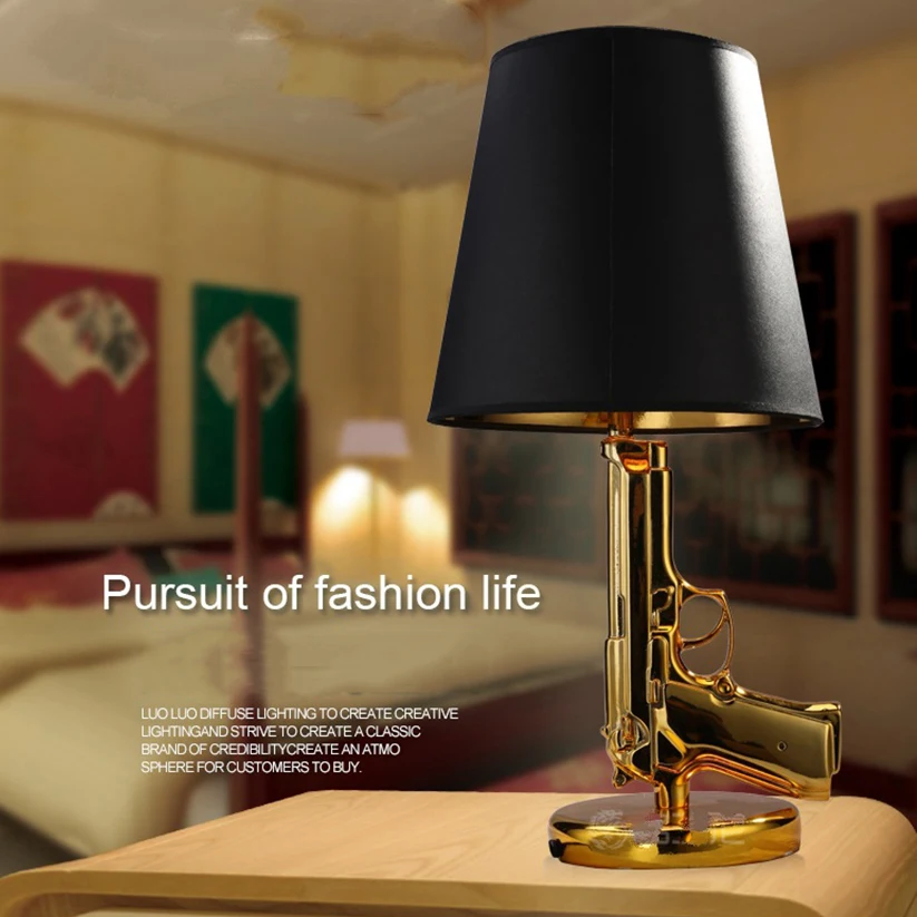 Gold Plated Pistol Table Desk Lamp AK47 Long Short Gun Home Decor Floor Lamp Art Decoration Light